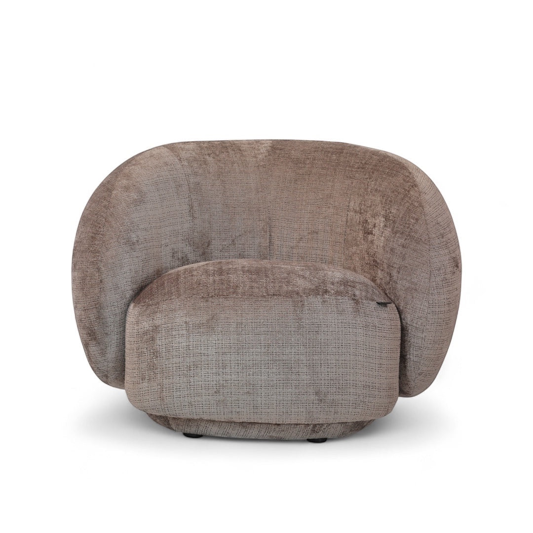Front view of the Vaya Home Beige Cloud accent chair featuring a rounded backrest, curved arms, and beige upholstery.